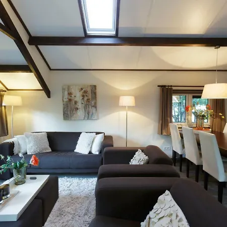Holiday Vrijrijck De Heivlinder-3 * Drie